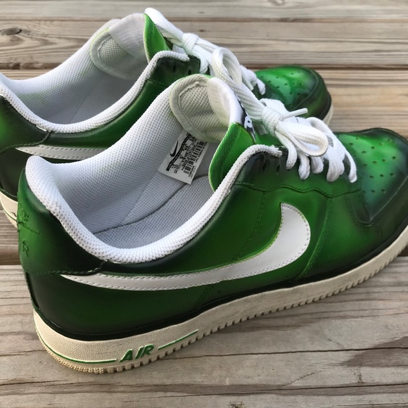 Nike Men Shoe Green Athletic Nike Air Sneaker - Picture 4 of 8